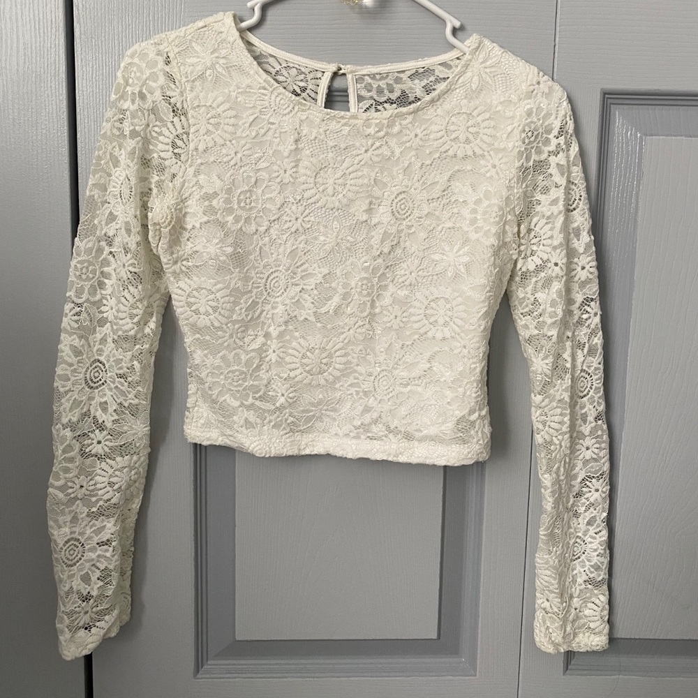 White long sleeve lace top
